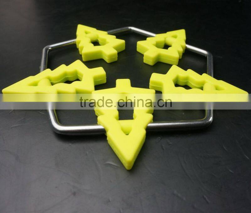 16145 christmas tree shape unti-skidding table silicone mat