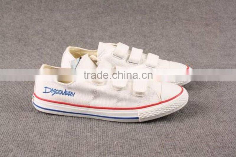 Cheap nice colorful canvas shoes kids China overstock clearance