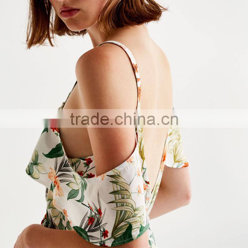 2017 sexy V-neck and bare shoulder ladies short floral printed jumpsuit