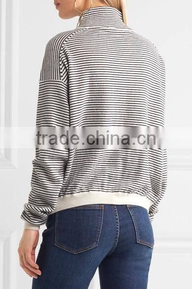 High Quality Woman Wearing Cashmere Thin Striped Turtleneck Sweater