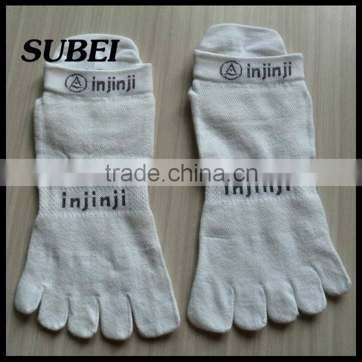High quality designer design ankle high arch support injinji toe sport sock