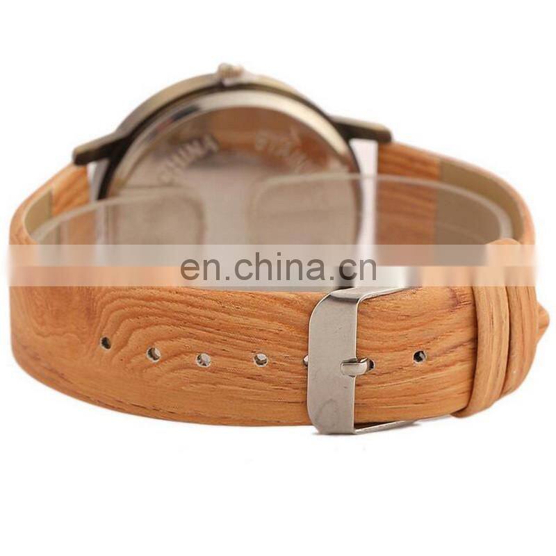 Unisex Student Teens Vintage Imitation Wood Strap Watch
