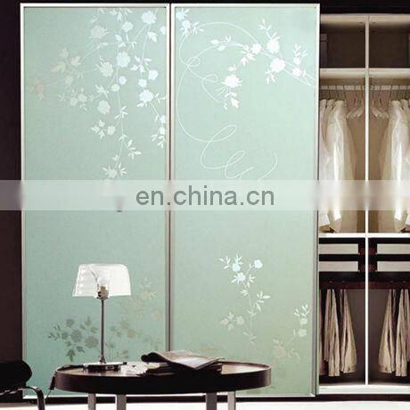 Colored Opaque Lacquered Glass Price