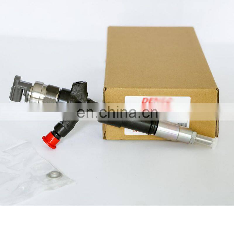 095000-5881 23670-30050 original new diesel fuel injector 0950005881 2367030050