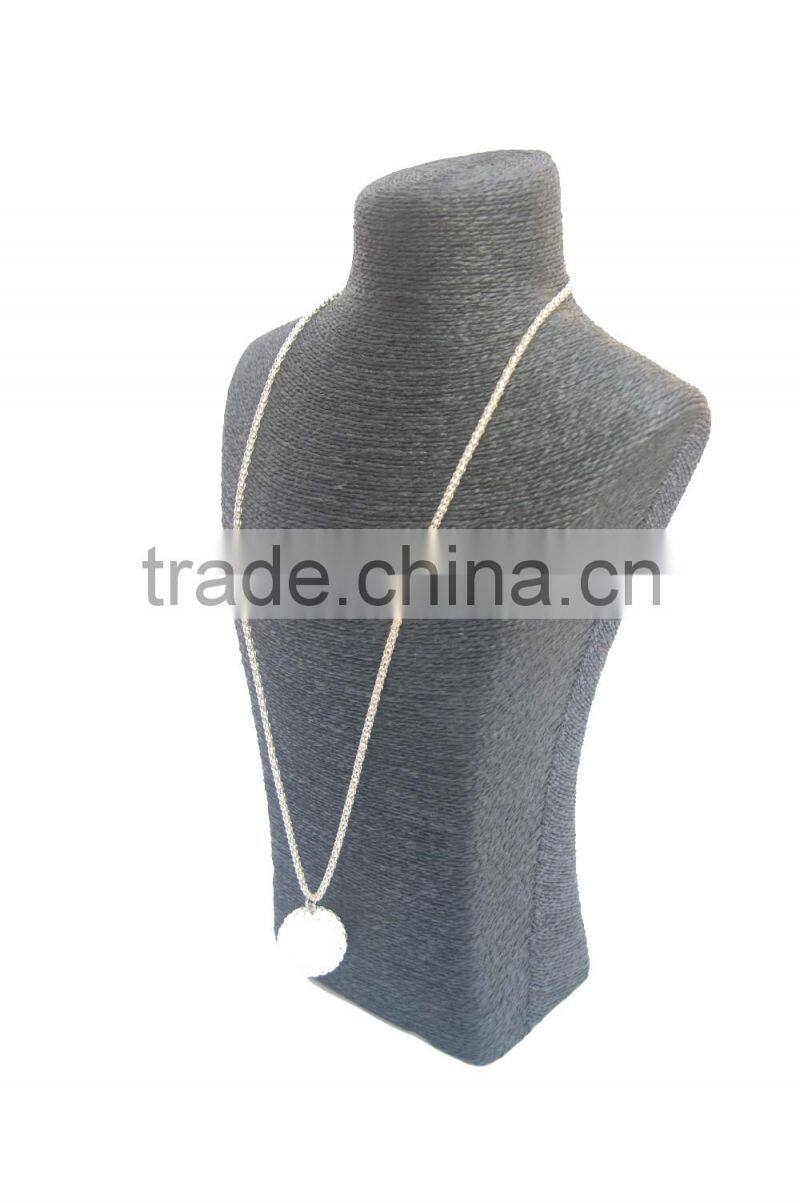 2015 new products natural paper twine necklace jewelry display stand A-22