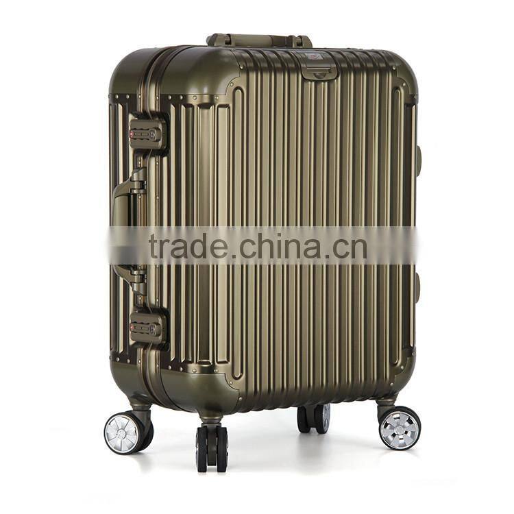 Guangzhou pro aluminum pilot aluminum hard trolley suit case with GPS detachable wheels