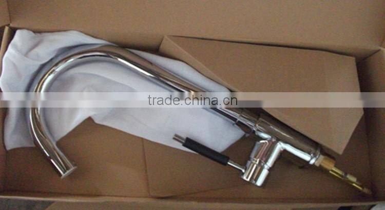 brass temperataure led pull out kitchen faucet