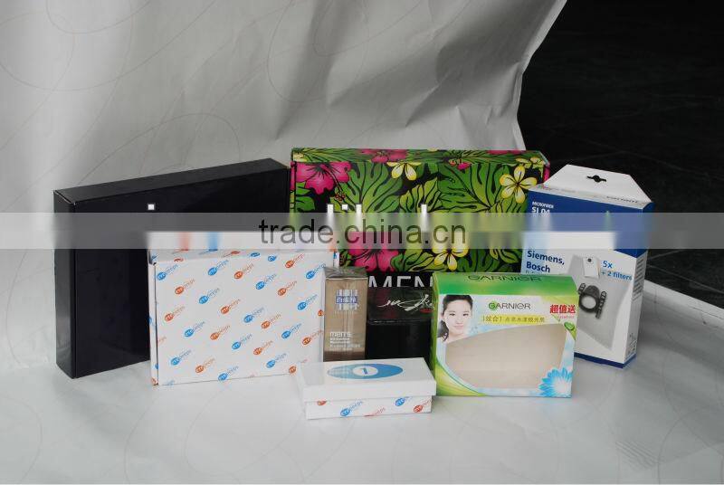 plastic transparent wheelie box