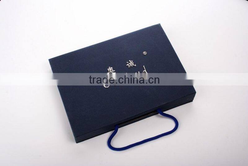 new design arrival customed food safety stainless steel 18/8 plastic dinnerware set of 4 pieces with crystals in the handle