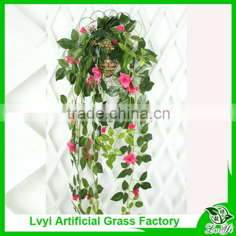 Artificial decorative vines