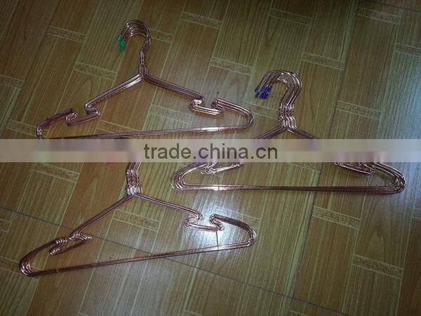 High speed automatic butterfly hanger making machine