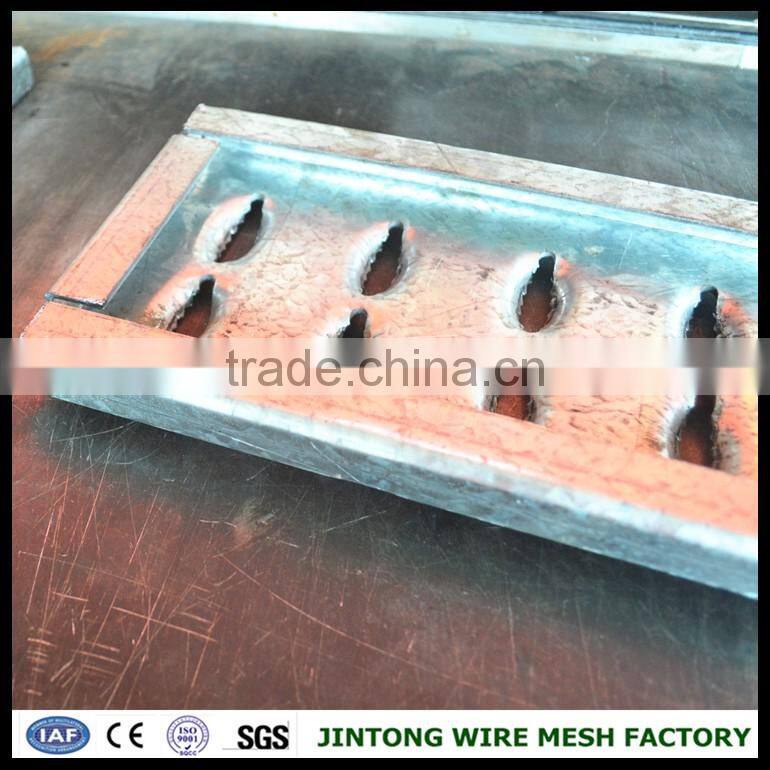 316l stainless steel perforated metal/anti-slip grip strut safety grating