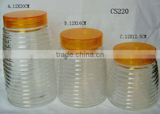big bottom clear glass biscuit jar with plastic lid