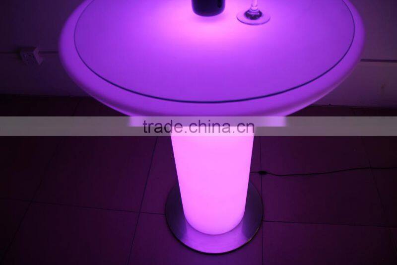 Colored Christmas cylinder shaped lamp shade