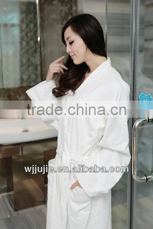 Microfiber hotel white bathrobes