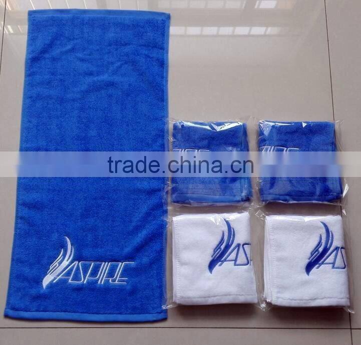 Lowest price small MOQ 100%cotton custom logo embroidered/printed gym sports fitness towel