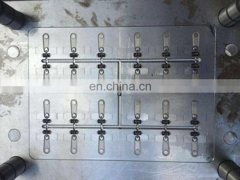 Plastic zipper slider injection mould maker