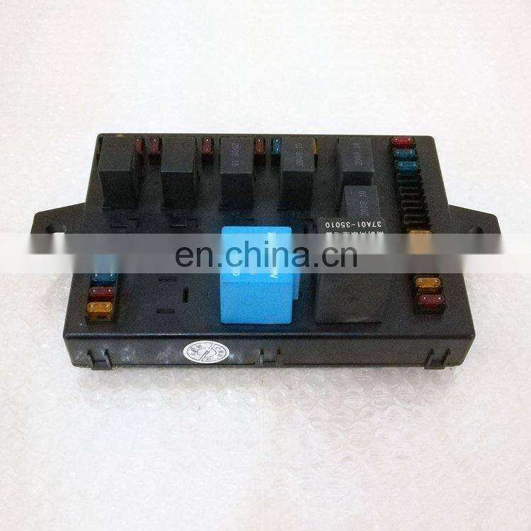 High Quality Dongfeng Truck Spare Part 3771020-C12832 Fuse Box