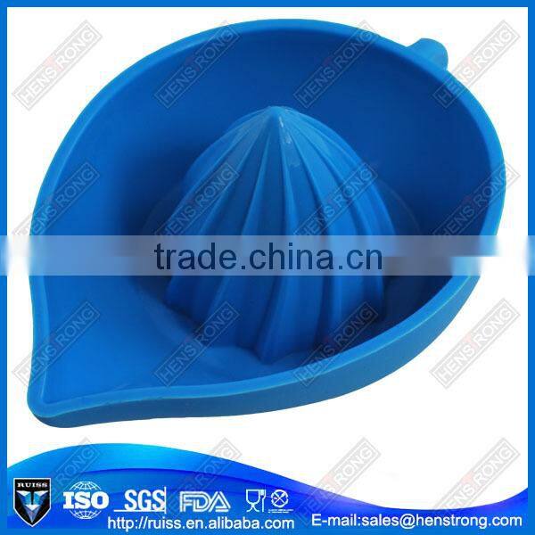 2015 Popular silicone orange ,lemon squeezer
