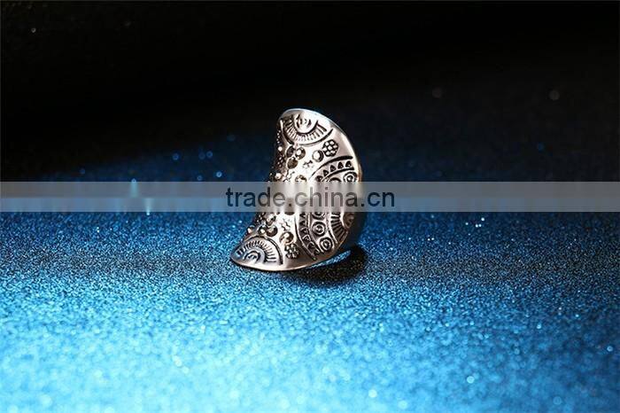 Ethnic vintage jewelry zinc alloy rhinestone new design gold finger ring for women