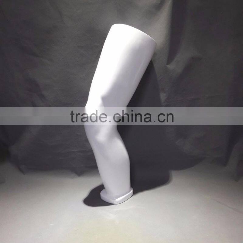 DL801 Male display sport leg knee forms white color silver color matt