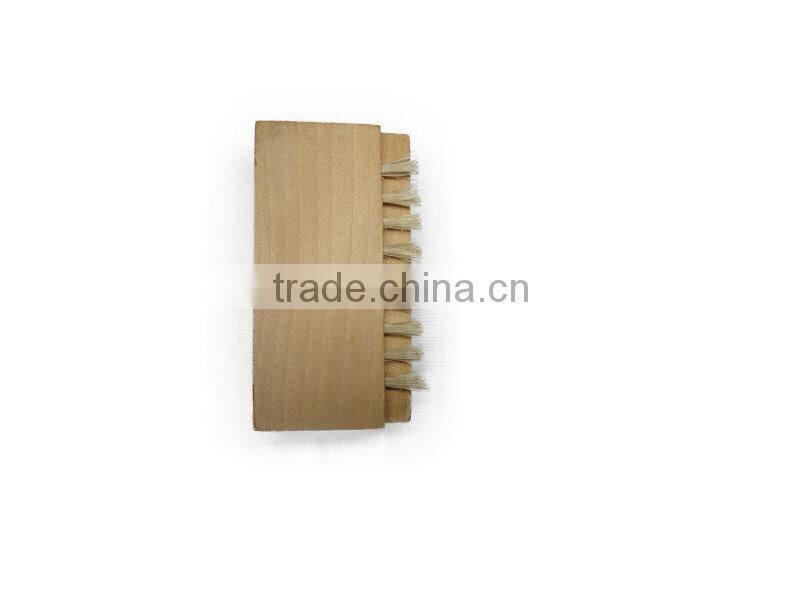 2014 new design wooden nail brush