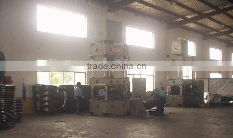 high quality competitive price big tray WB5009 model wheel barrow 200kg