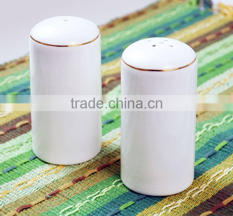 2pcs square ceramic salt & pepper shaker set