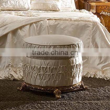 Momoda elegant luxuious antique solid wood Italian Baroque elegant European style french full set matched golden furniture