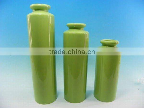 stylish beautiful small ceramic flower vase