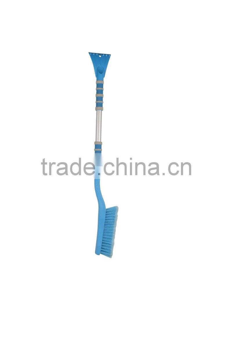 snow brush with ice scraper