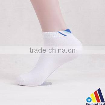 white color antibacterial breathable deodorant socks
