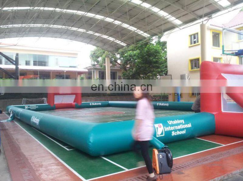 Airtight inflatable water football pitch