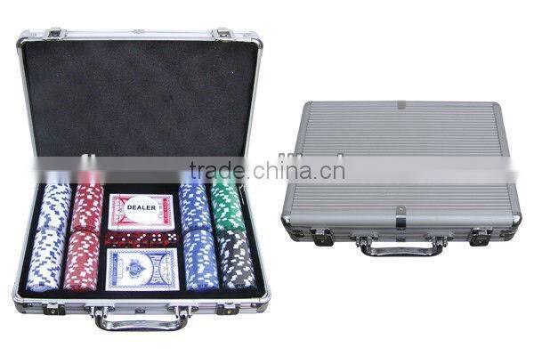500pcs chips and cards inlay casino poker chip set with tool set for game