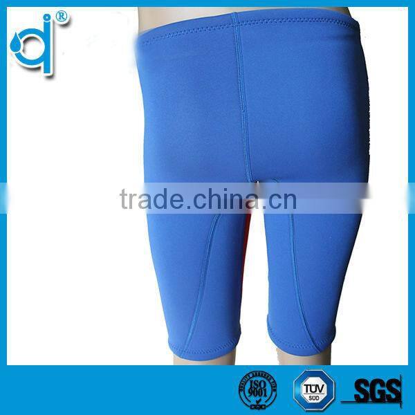 Waterproof Windproof Red Neoprene Diving Suit