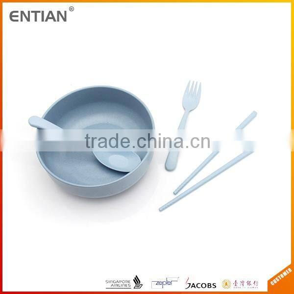 Unique salad bowl and spoon set with stand