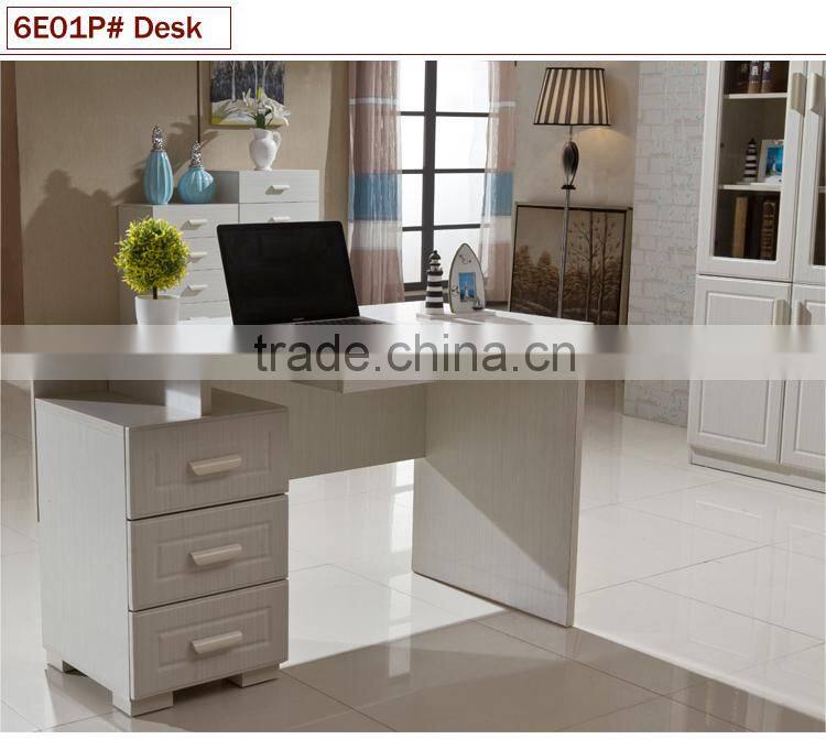 Computer Desk with Assembly Instruction