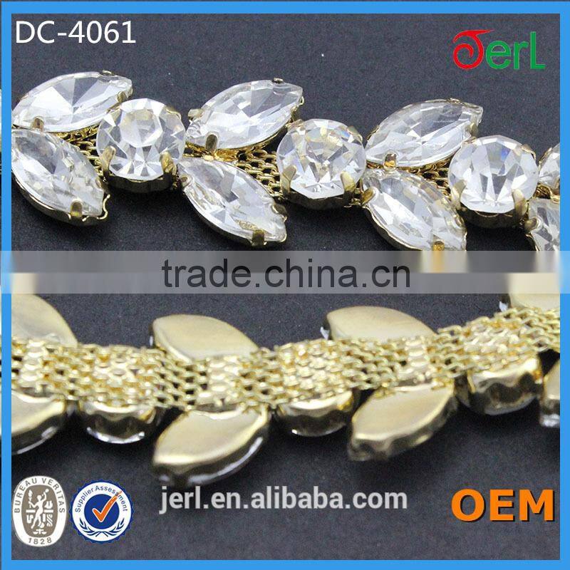 Wholesale hot selling bling bling rhinestone bridal glass trimmings chain