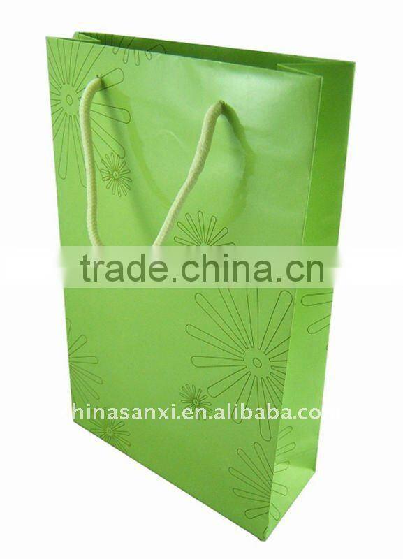 Butterfly top design with lower price garment craft paper shopping bag