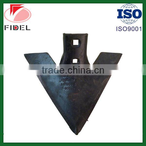 Agricultural diesel power rotary tiller blade
