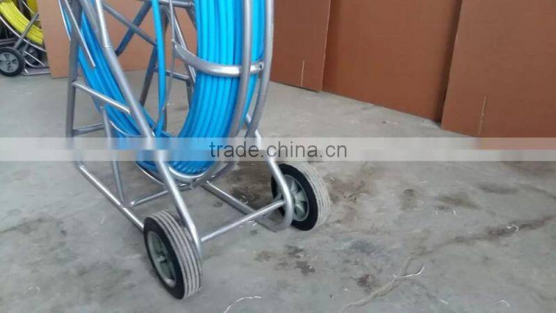 Fiberglass duct rodder for tube optical cable installation