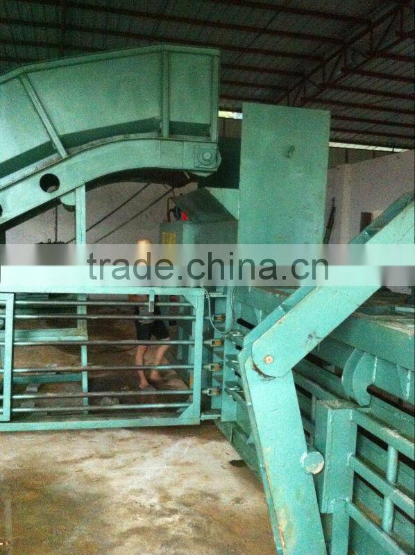 Hydraulic horizontal semi-automatic baler machine for scrap paper, cardboard, plastic YB3-80T
