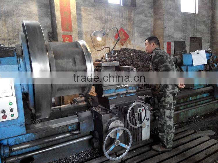 Large capacity vibrating screen