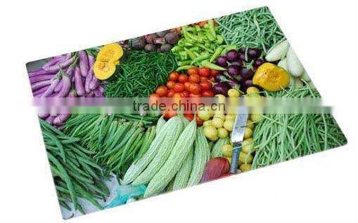 stable/non-toxic glass chopping block