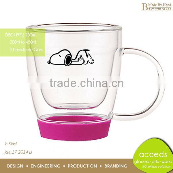 High Quality Glass Cup with Colored Silicone Base