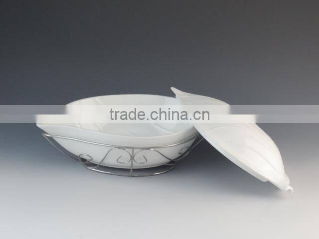 leaf shape white porcelain casserole with iron rack