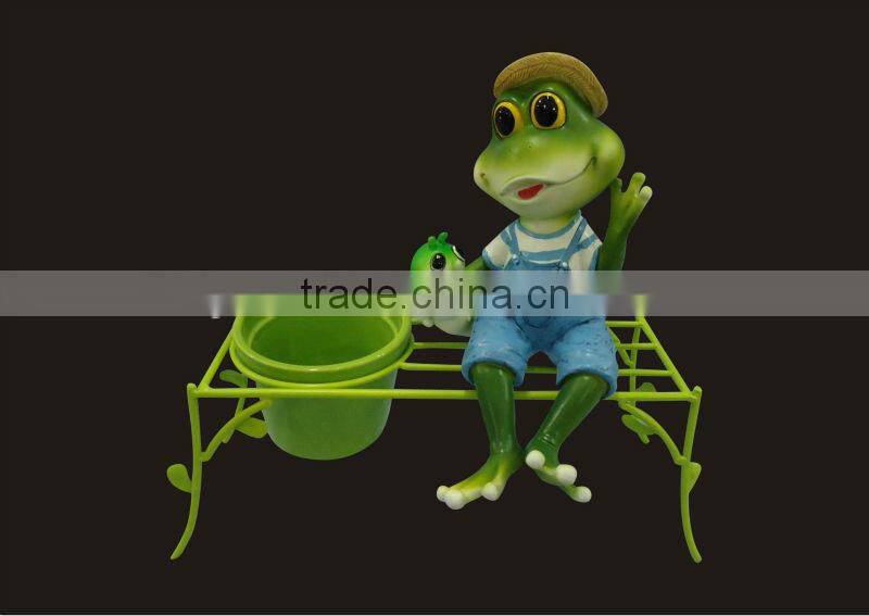 2014 new product ceramic flower pot on metal shelf frog with ceramic pot flower pot