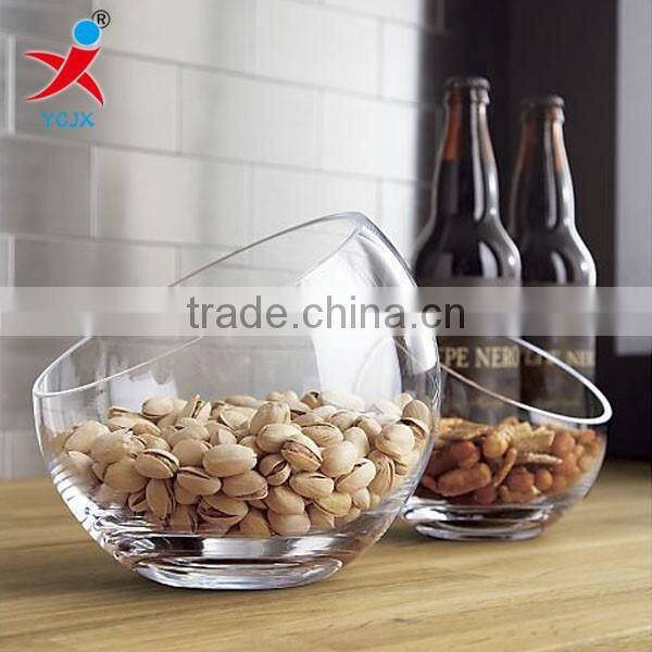 mouth blown transparent glass tilt bowl for food / glass flower bowl for deocration