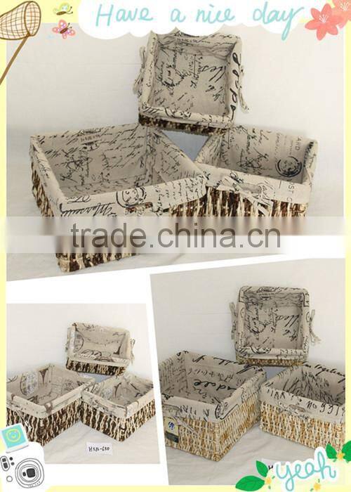 Product Description White Oval Wicker Storage Basket