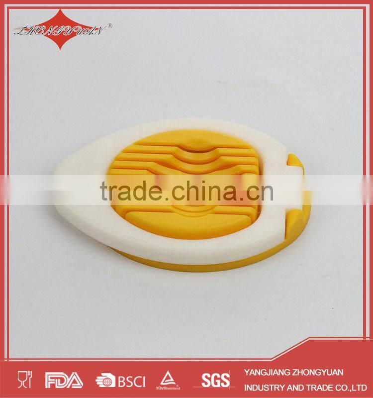 kitchen gadget mini plastic egg slicer with steel wire